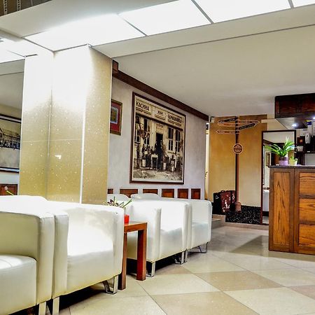 Hotel Bell Leskovac  Exteriér fotografie