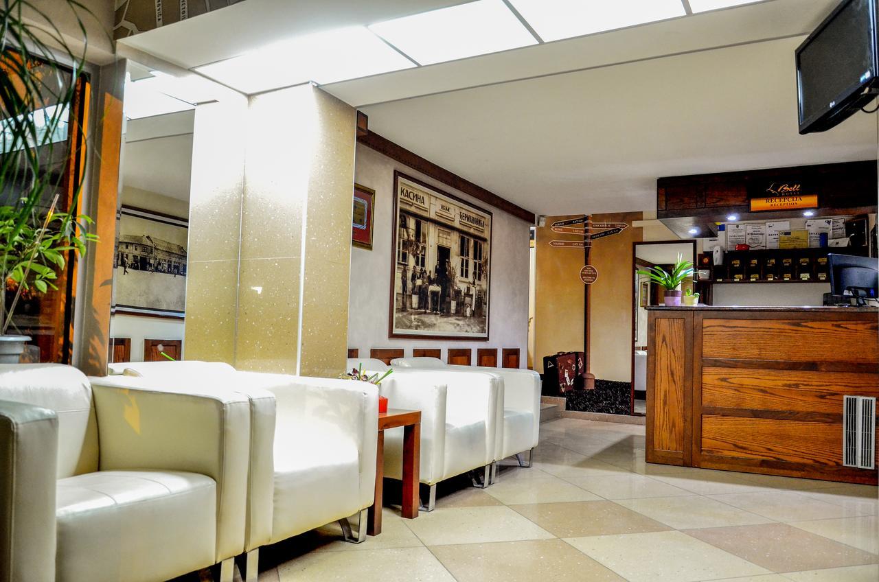 Hotel Bell Leskovac  Exteriér fotografie