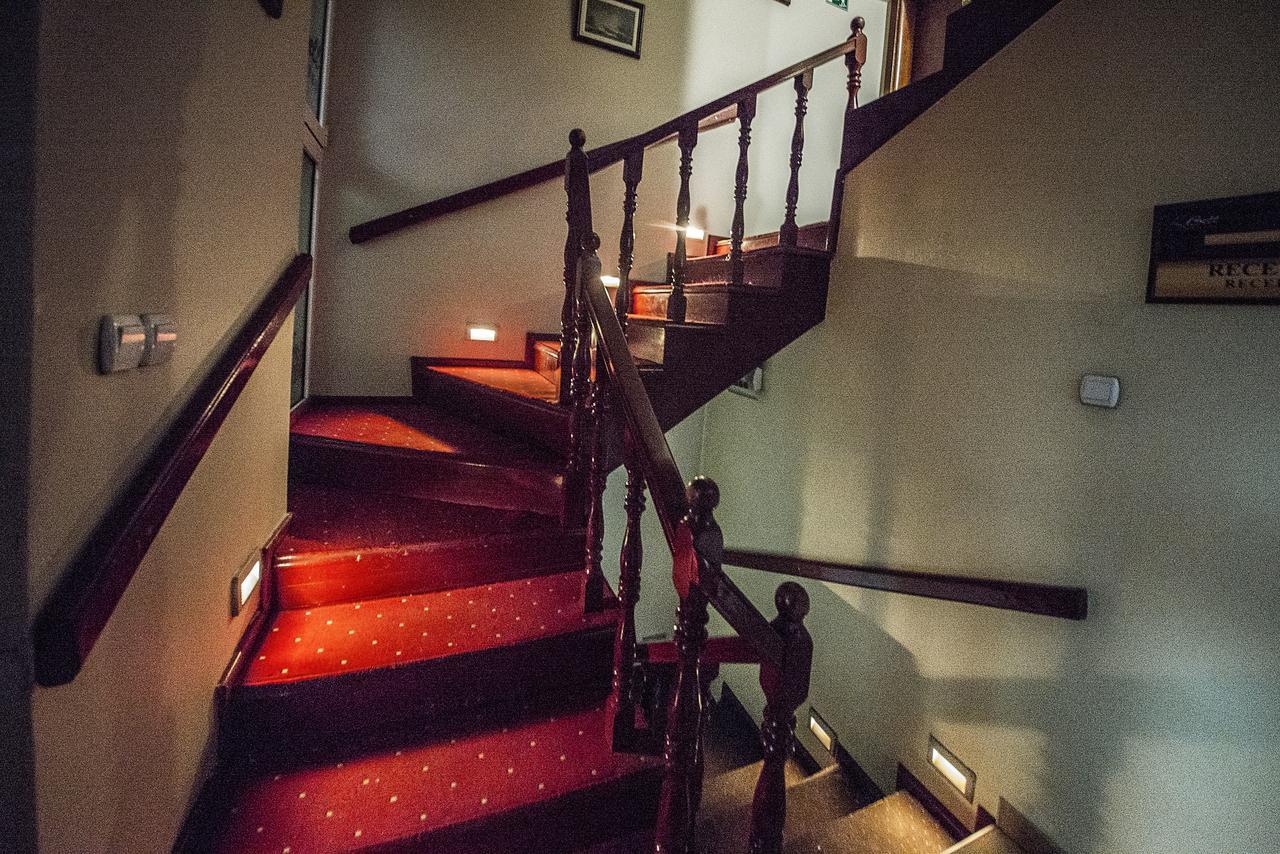 Hotel Bell Leskovac  Exteriér fotografie