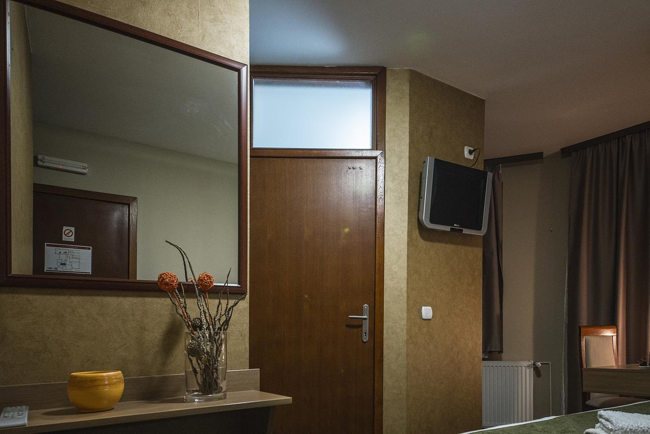 Hotel Bell Leskovac  Exteriér fotografie