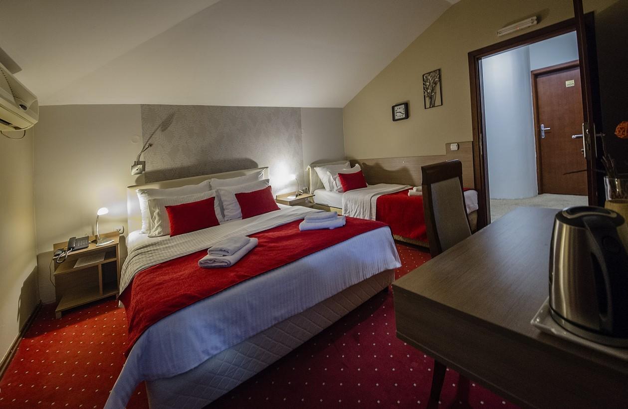 Hotel Bell Leskovac  Exteriér fotografie